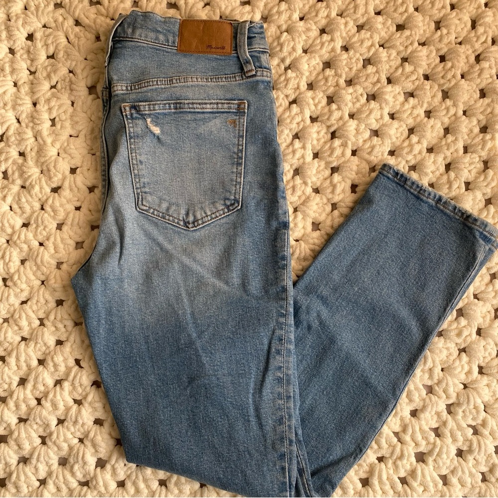 Madewell perfect vintage High rise destroyed denim
